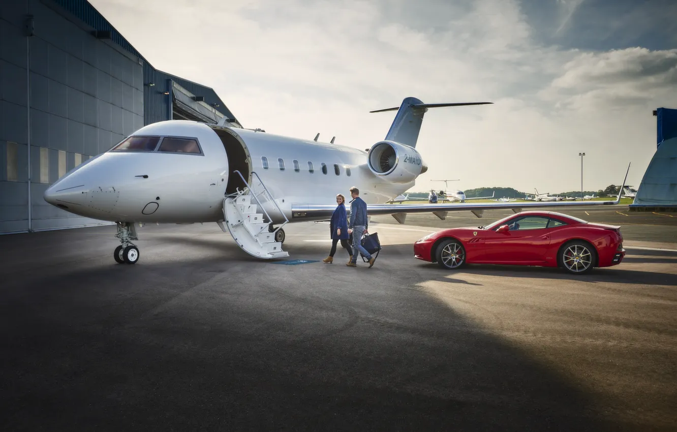 Фото обои Самолет, Люди, Двое, Learjet 45, Mid-size business jet aircraft, Сверхлегкие реактивные самолеты, Bombardier Aviation, Среднеразмерные …