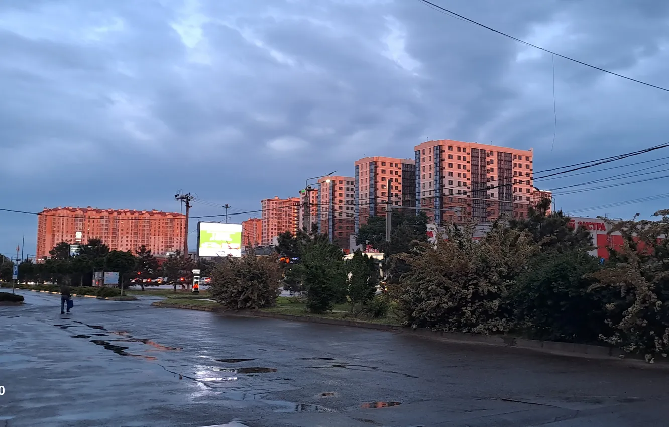 Фото обои тучи, дождь, вечер, лужи, Анапа