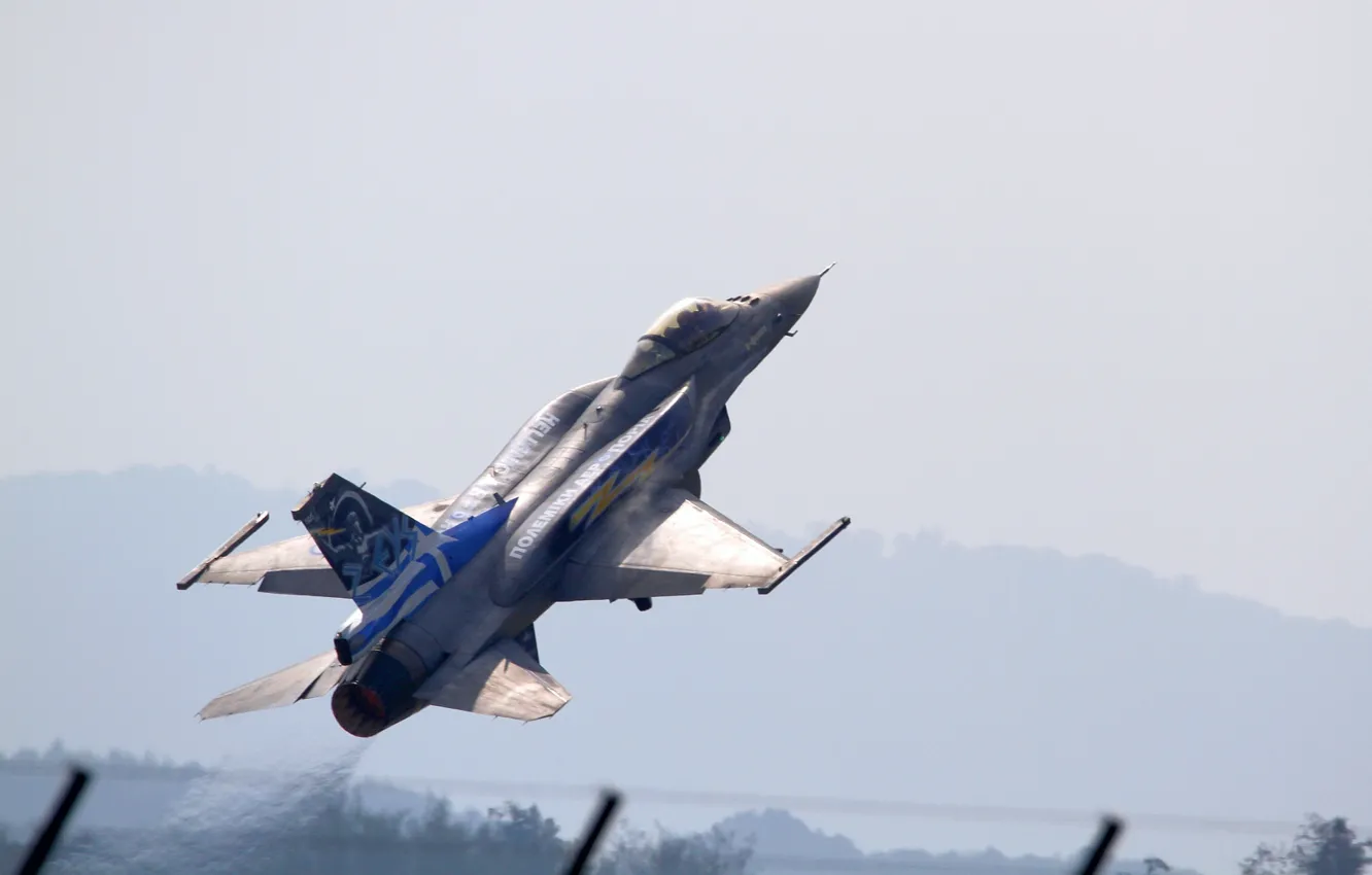 Фото обои истребитель, взлет, Fighting Falcon, F-16C, «Файтинг Фалкон»