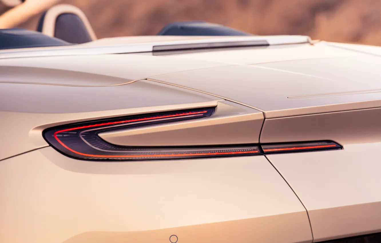 Фото обои Aston Martin, DB11, taillights, Aston Martin DB11 Volante