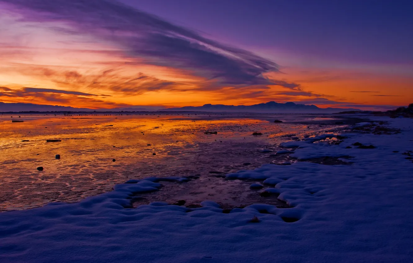 Фото обои зима, небо, снег, горы, озеро, рассвет