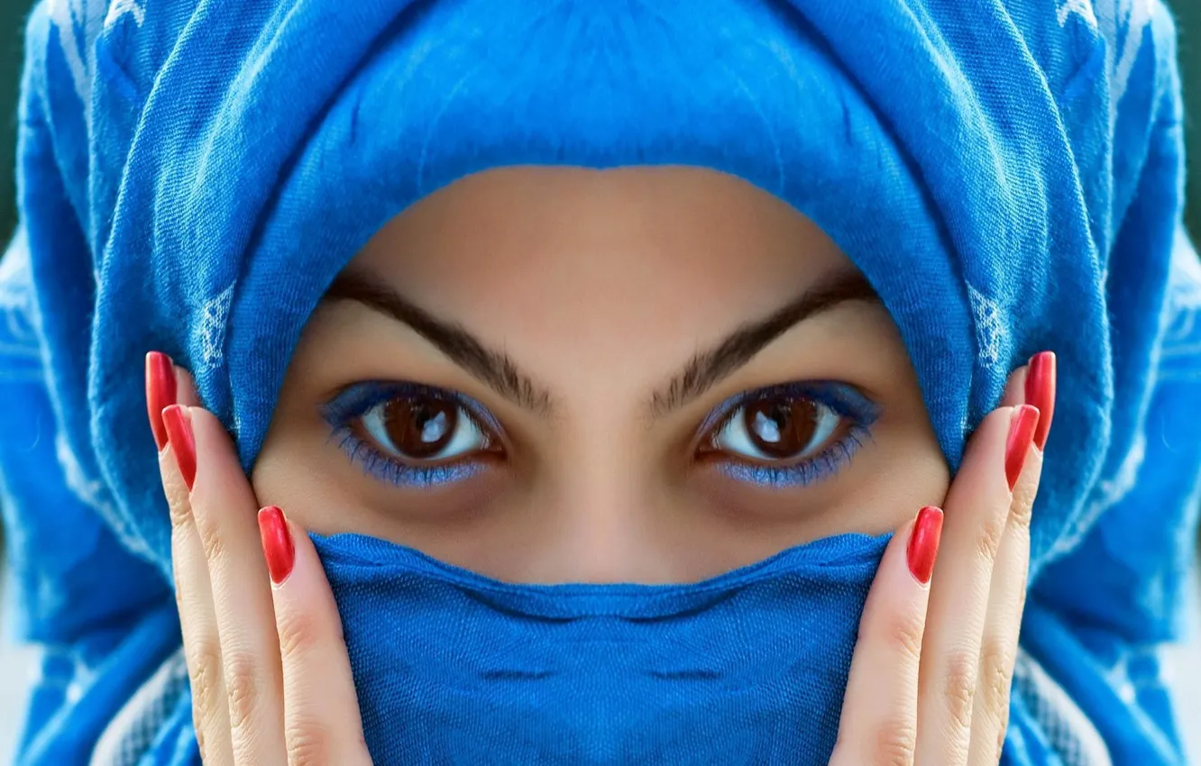 Фото обои blue, eyes, beautiful, model, beauty, women, face, make-up
