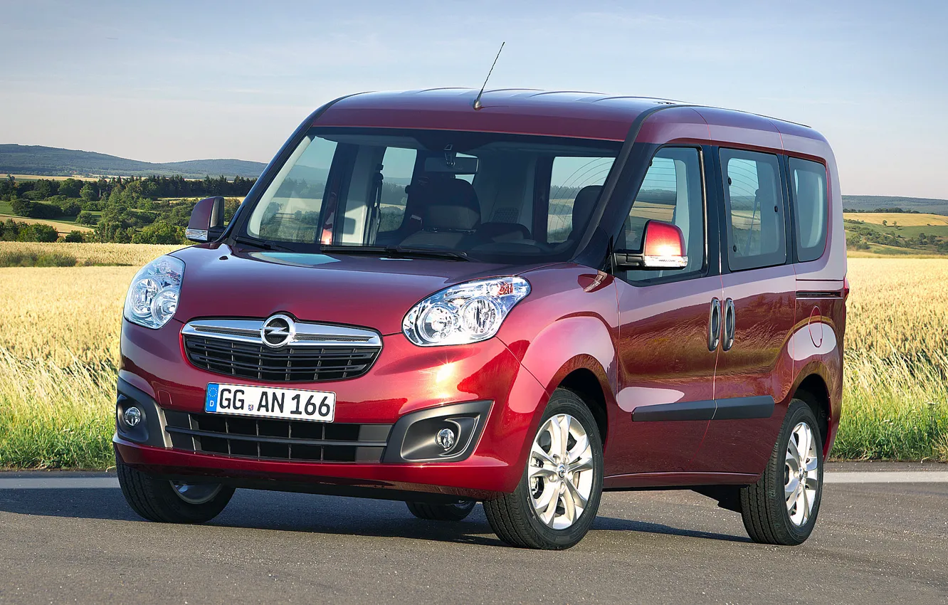 Фото обои дорога, авто, ландшафт, Opel Combo Tour.