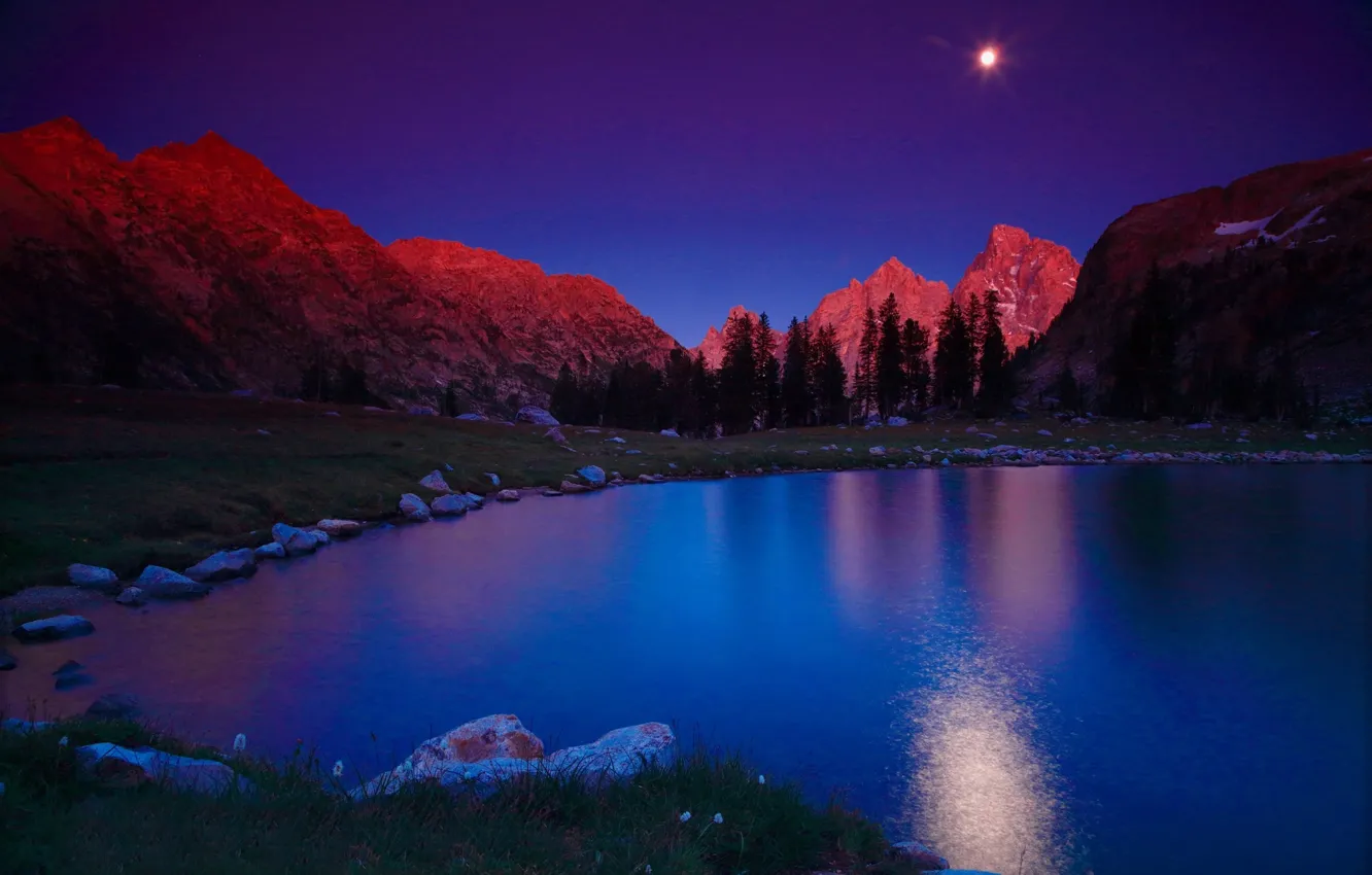 Фото обои деревья, пейзаж, горы, ночь, природа, озеро, луна, США
