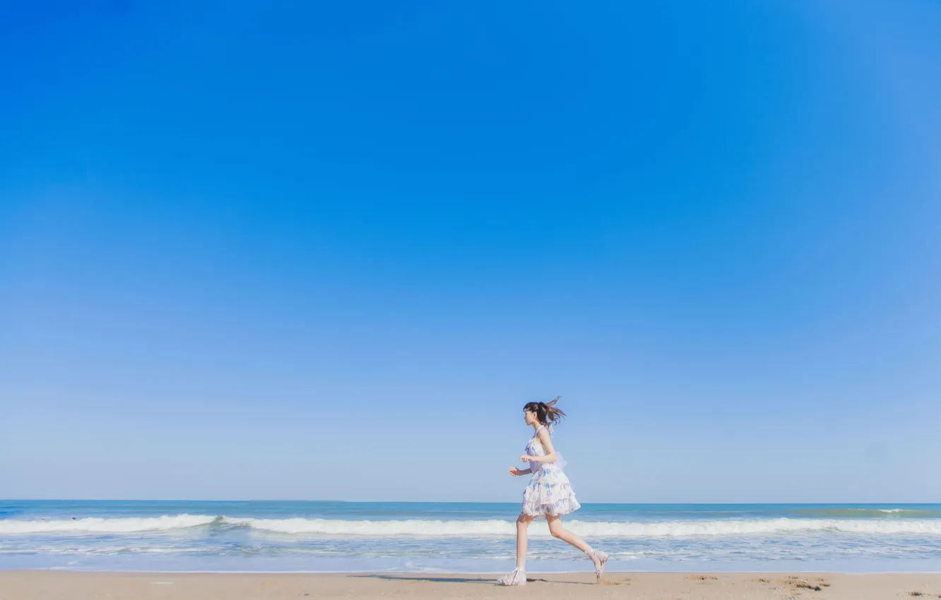 Фото обои Sky, Beautiful, Asian, Model, Beach, Water, Clear Sky, Woman