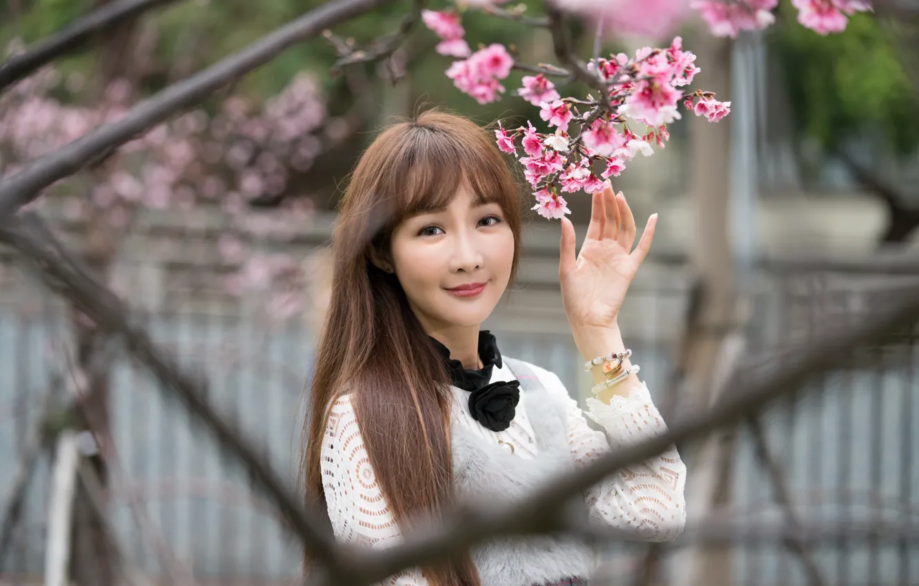 Фото обои девушка, улыбка, азиатка, милашка