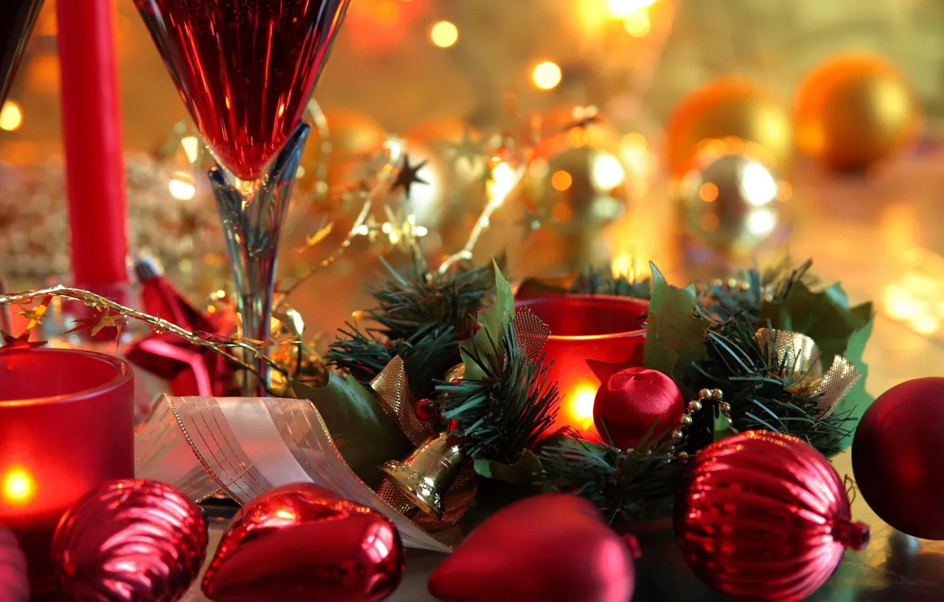Фото обои шарики, красный, праздник, рождество, Свечи, Новый год