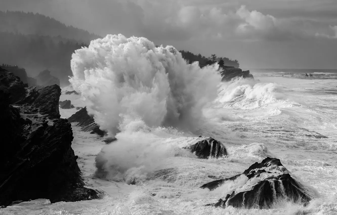 Фото обои море, волны, брызги, камни, скалы, waves, sea, rocks