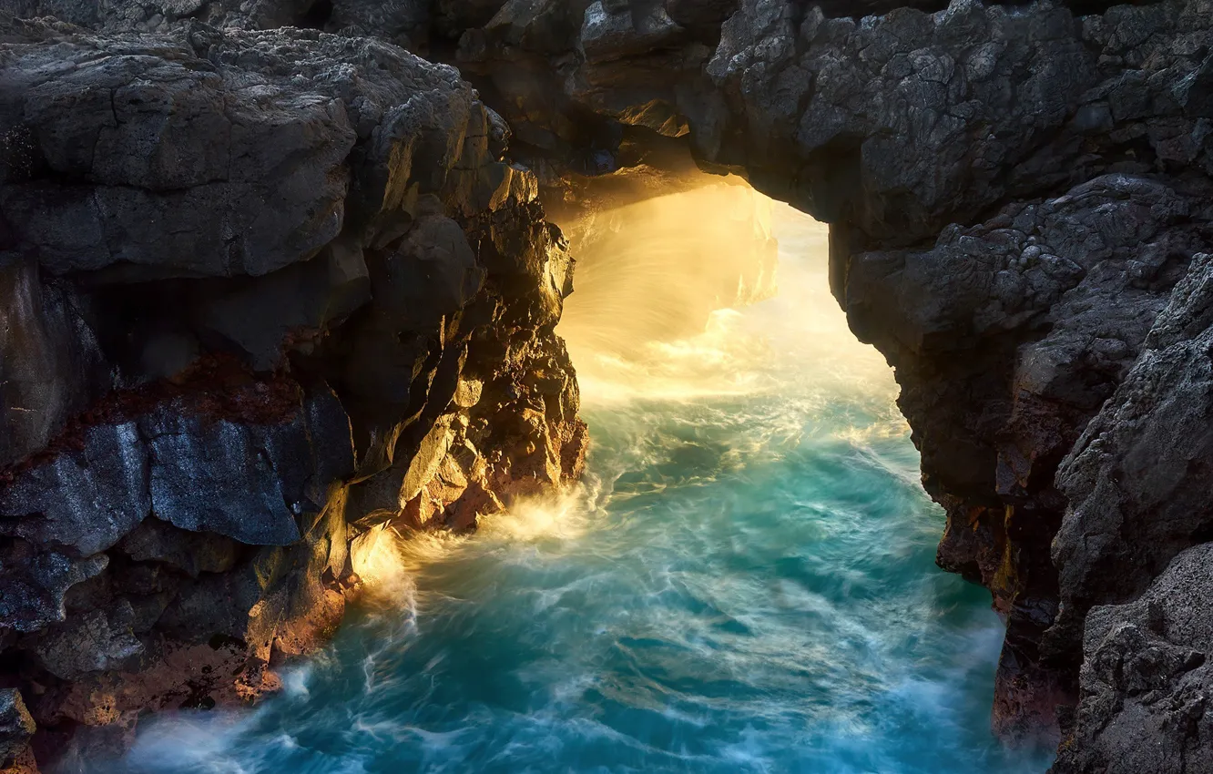 Фото обои море, волны, вода, свет, природа, скалы, арка