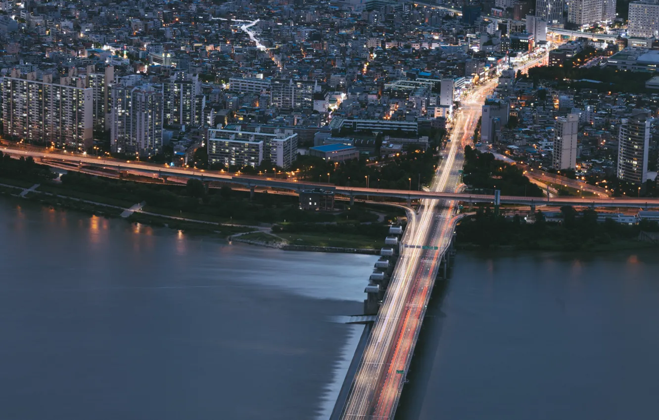 Фото обои мост, город, река, здания, дороги, вечер, мегаполис
