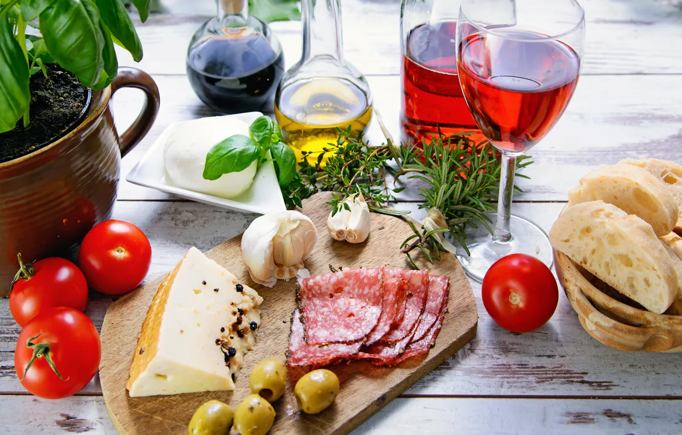 Фото обои вино, красное, бокал, бутылка, масло, еда, сыр, хлеб