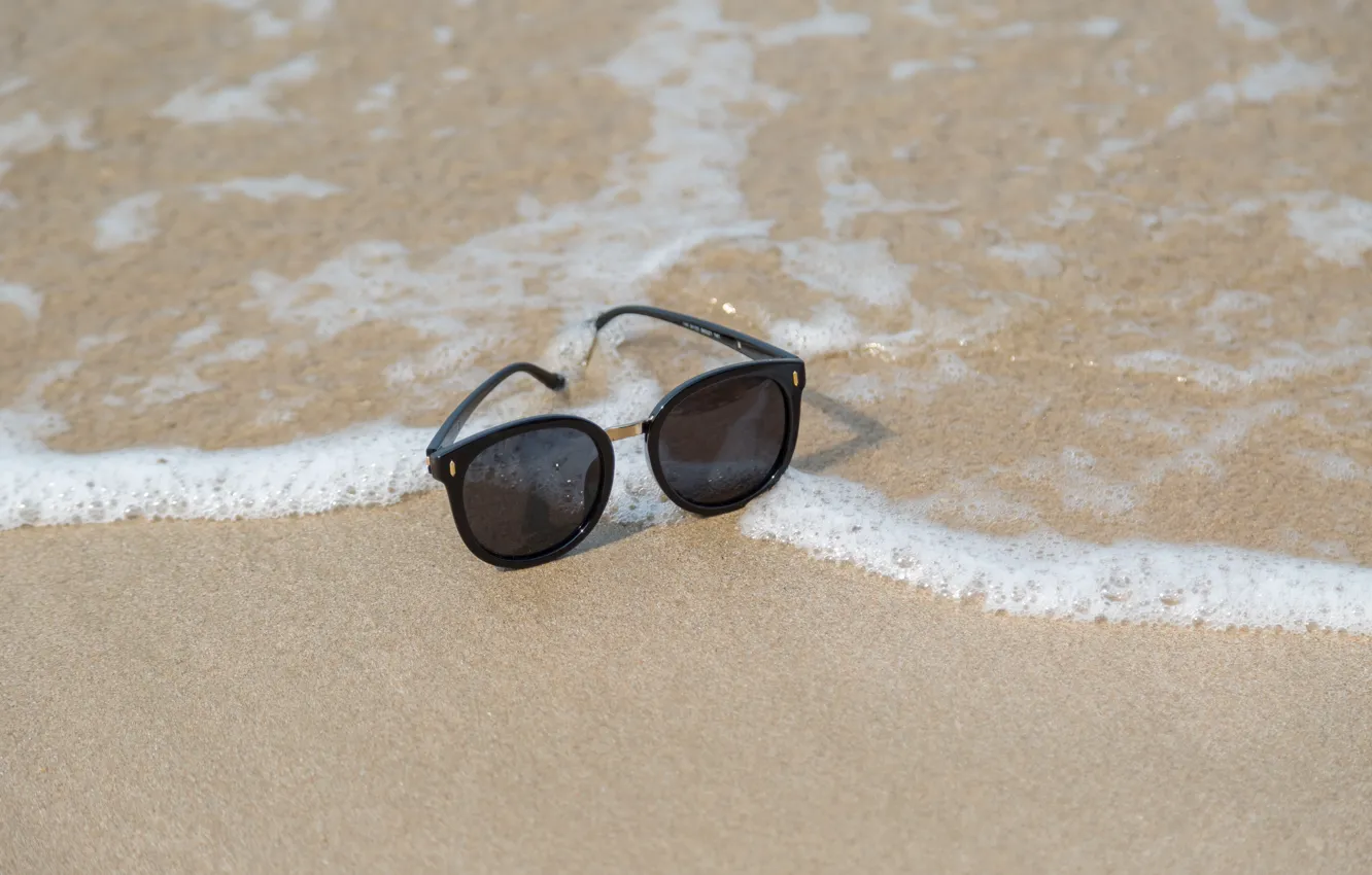 Фото обои песок, море, пляж, лето, отдых, очки, summer, beach
