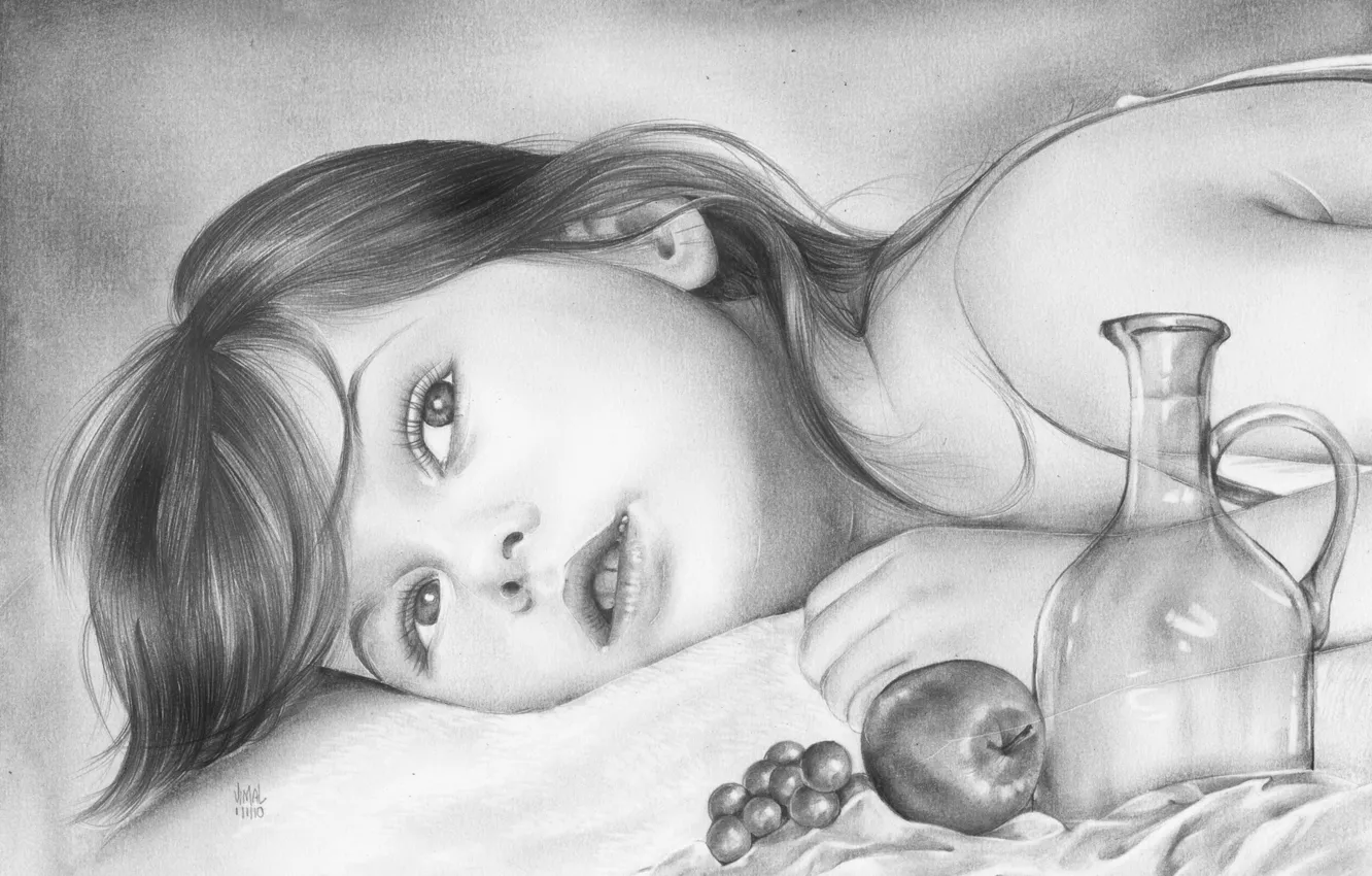 Фото обои взгляд, лицо, яблоко, ребенок, виноград, девочка, лежит, карандаш
