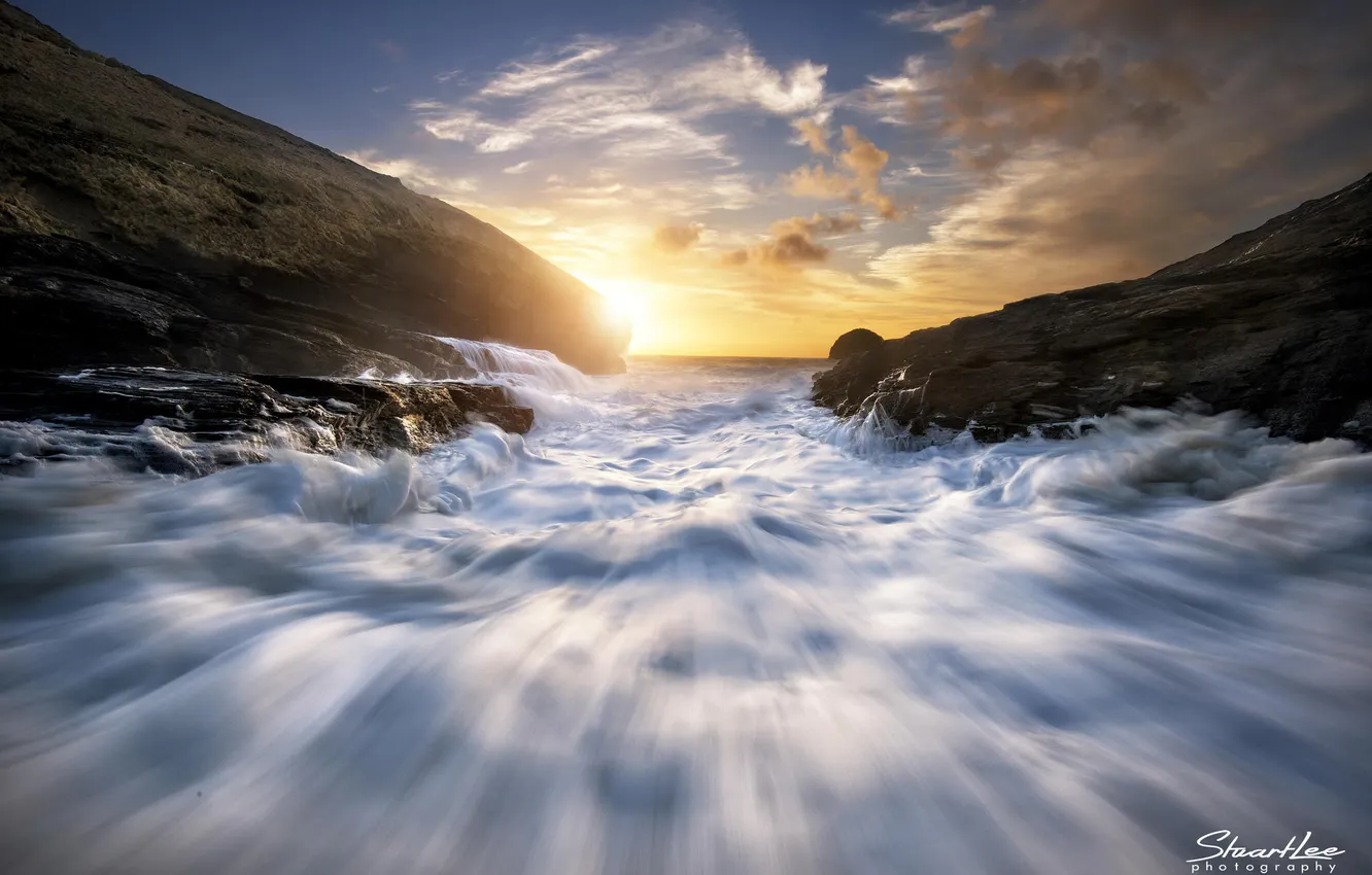 Фото обои волны, океан, скалы, утро