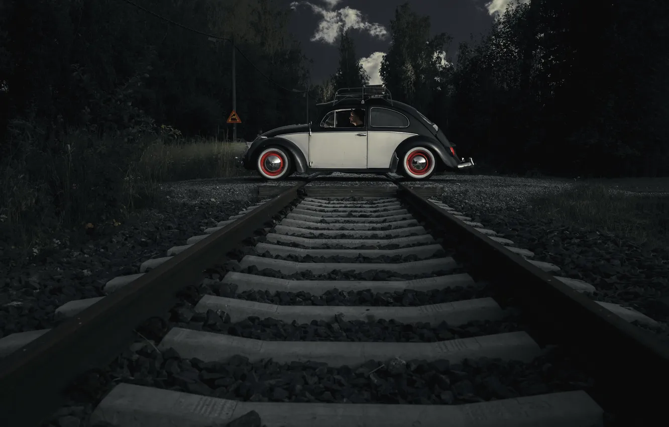 Фото обои машина, человек, железная дорога