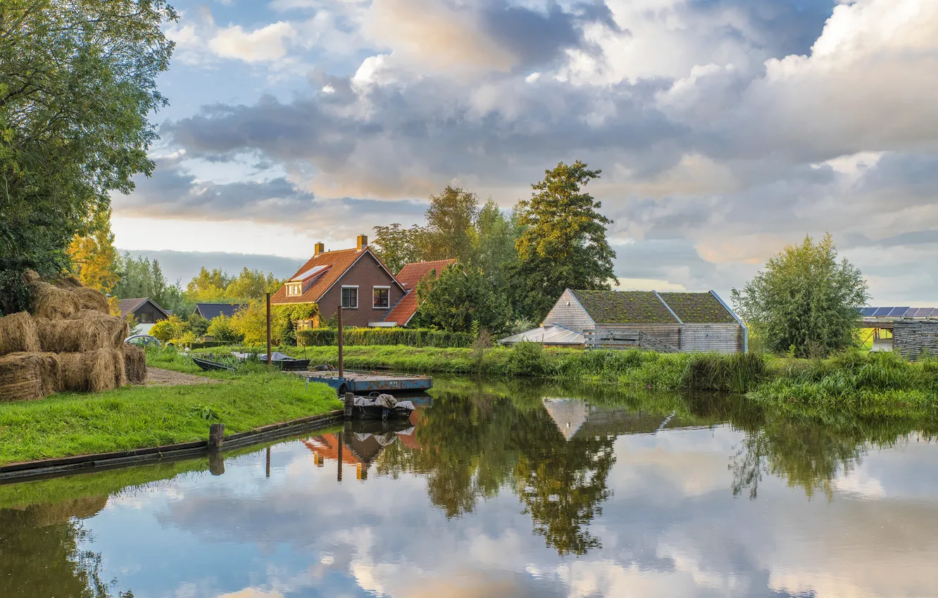Фото обои небо, вода, облака, природа, река, сено, Нидерланды