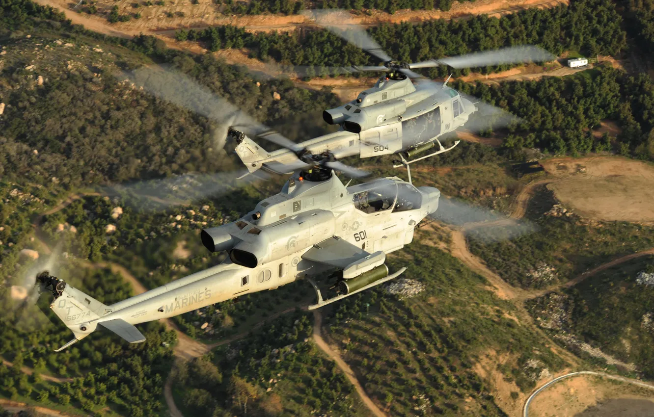 Фото обои вертолеты, Viper, Venom, Bell UH-1Y, Bell AH-1Z, «Вайпер»