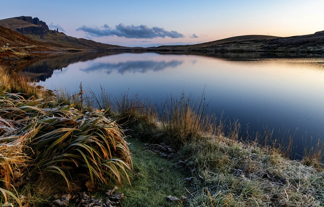 Фото обои иней, трава, пейзаж, горы, природа, озеро, холмы, Шотландия