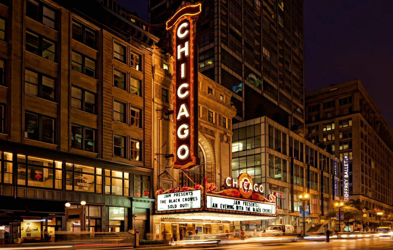 Фото обои ночь, улица, дома, театр, автомобиль, Chicago, сша, Theater illuminated