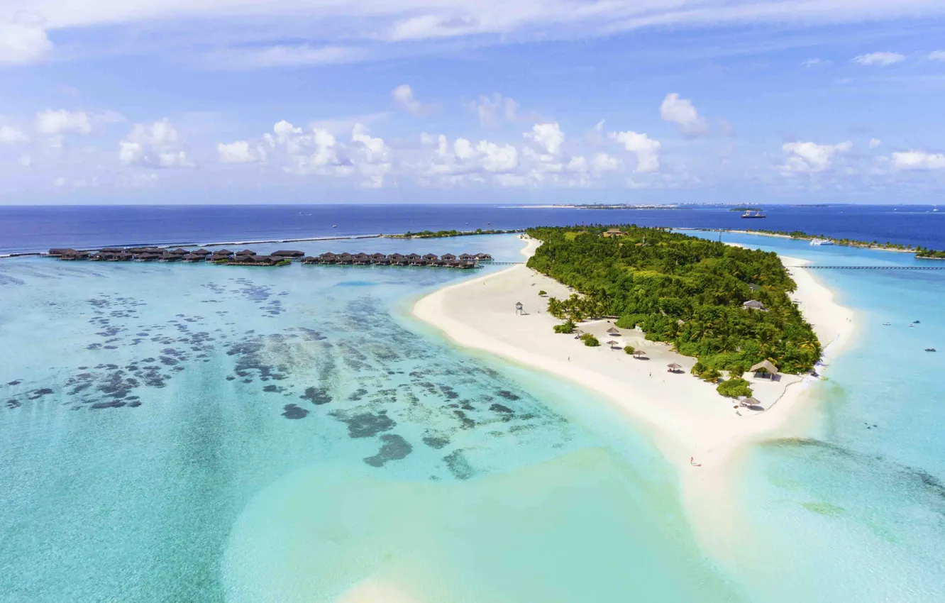 Фото обои океан, остров, Мальдивы, курорт, лагуна, Maldives, бунгала, пляд