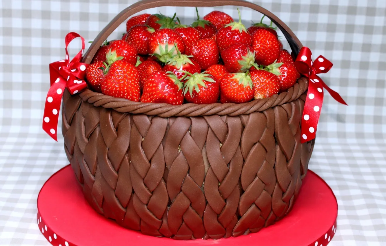 Фото обои красный, ягоды, еда, пища, клубника, корзинка, коричневый