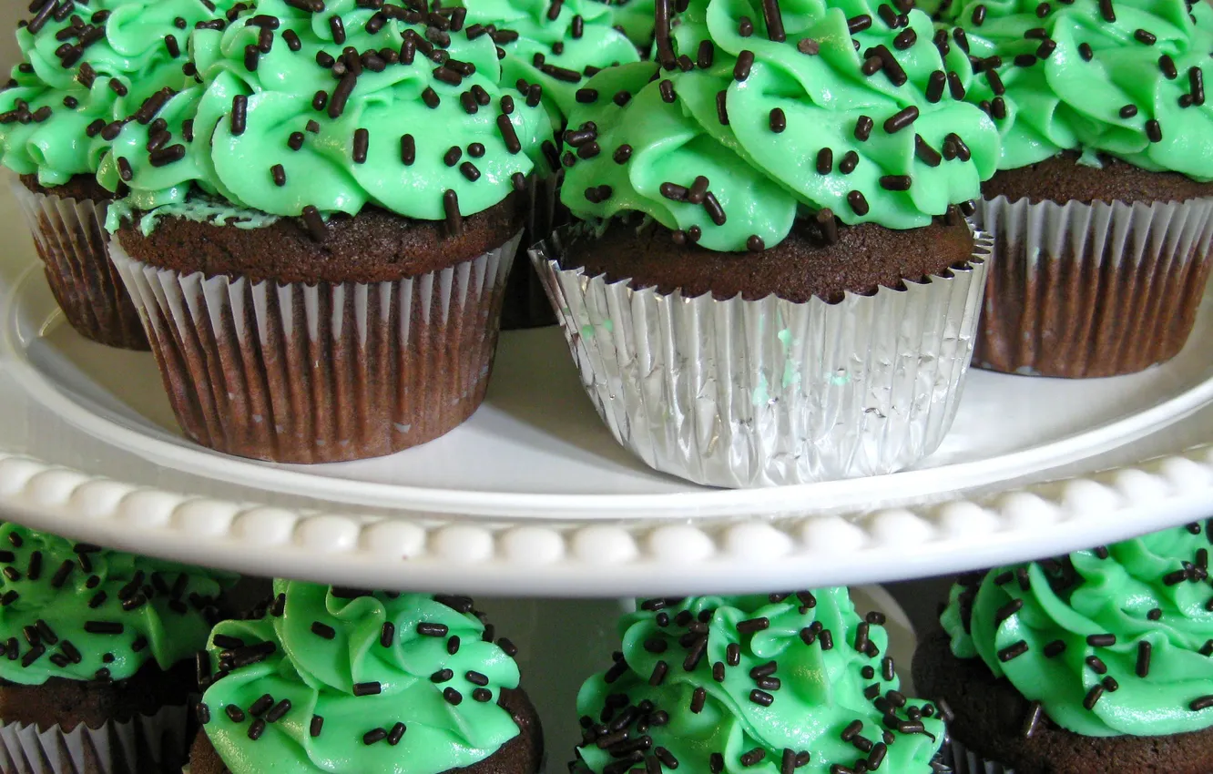 Фото обои Green, Chocolate, Cupcake, Mint, Mint Cupcake