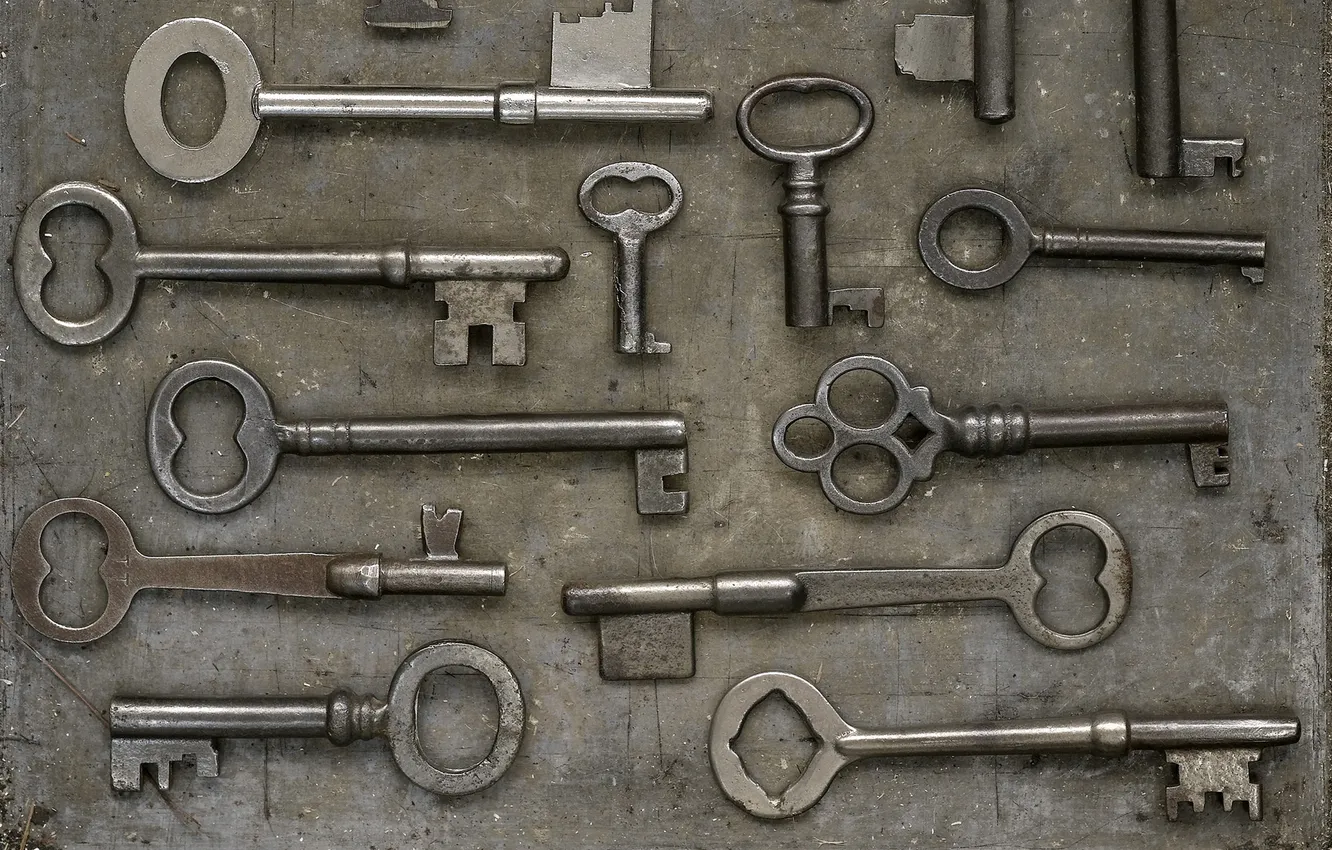 Фото обои металл, царапины, ключи, набор