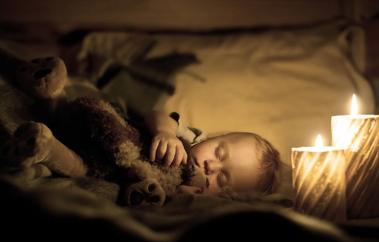 Фото обои настроение, сон, свечи, ребёнок