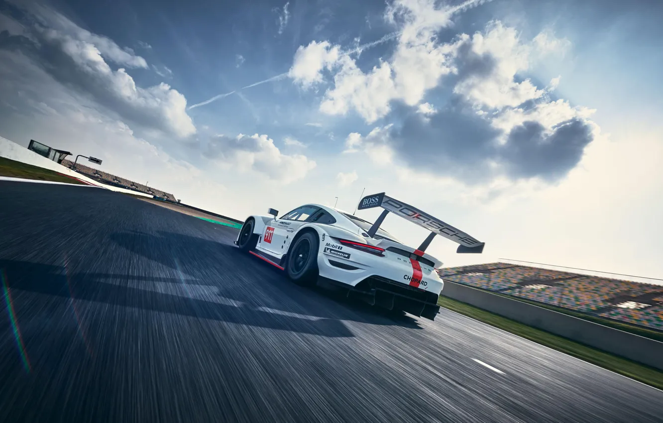 Фото обои Porsche, Скорость, Трасса, Porsche 911, Антикрыло, 2020, Porsche 911 RSR