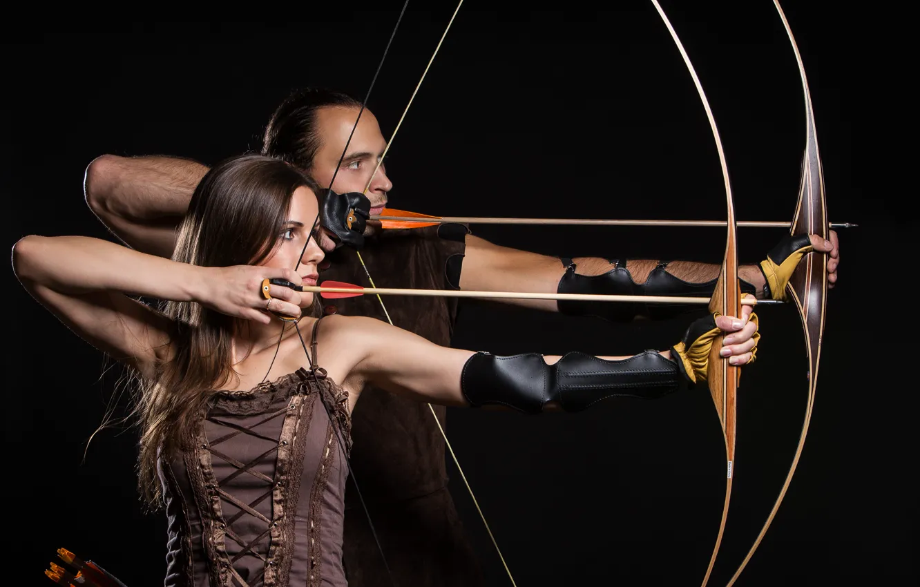 Фото обои woman, man, arrows, archery