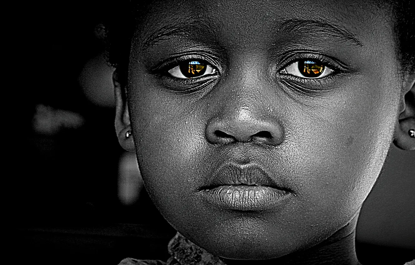 Фото обои black, sad, eyes, face, baby