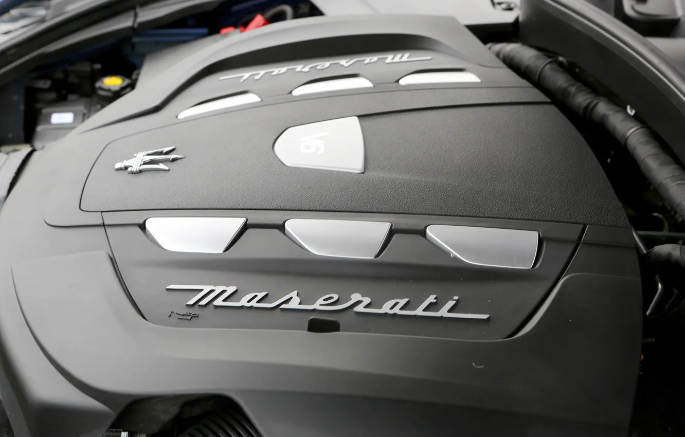 Фото обои серый, Maserati, logo, engine, 2017, Levante