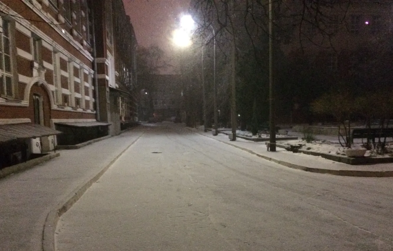 Фото обои дорога, снег, здание