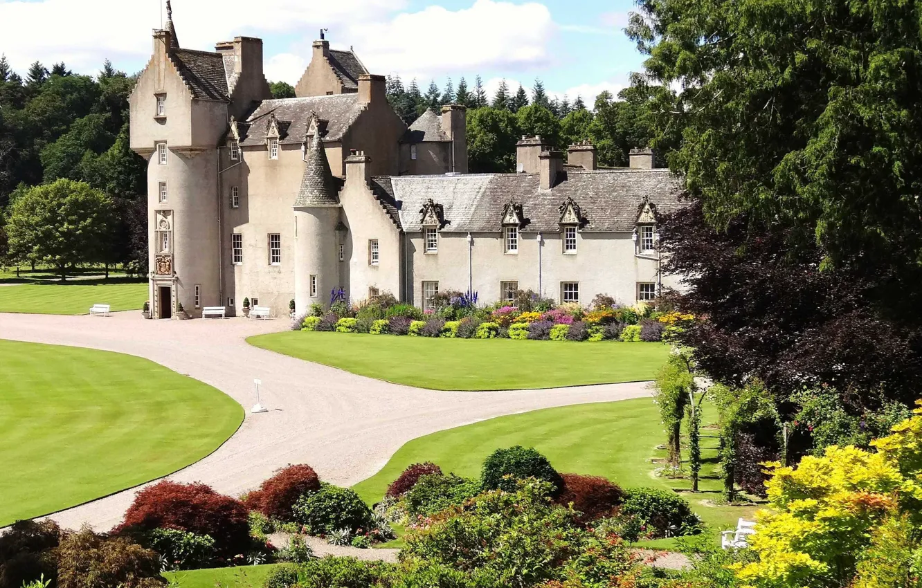 Фото обои лето, замок, сад, Шотландия, Scotland, Moray, Ballindalloch Castle