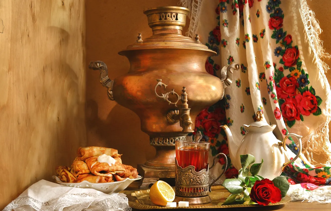 Фото обои лимон, чай, роза, чайник, натюрморт, самовар, блины, платок