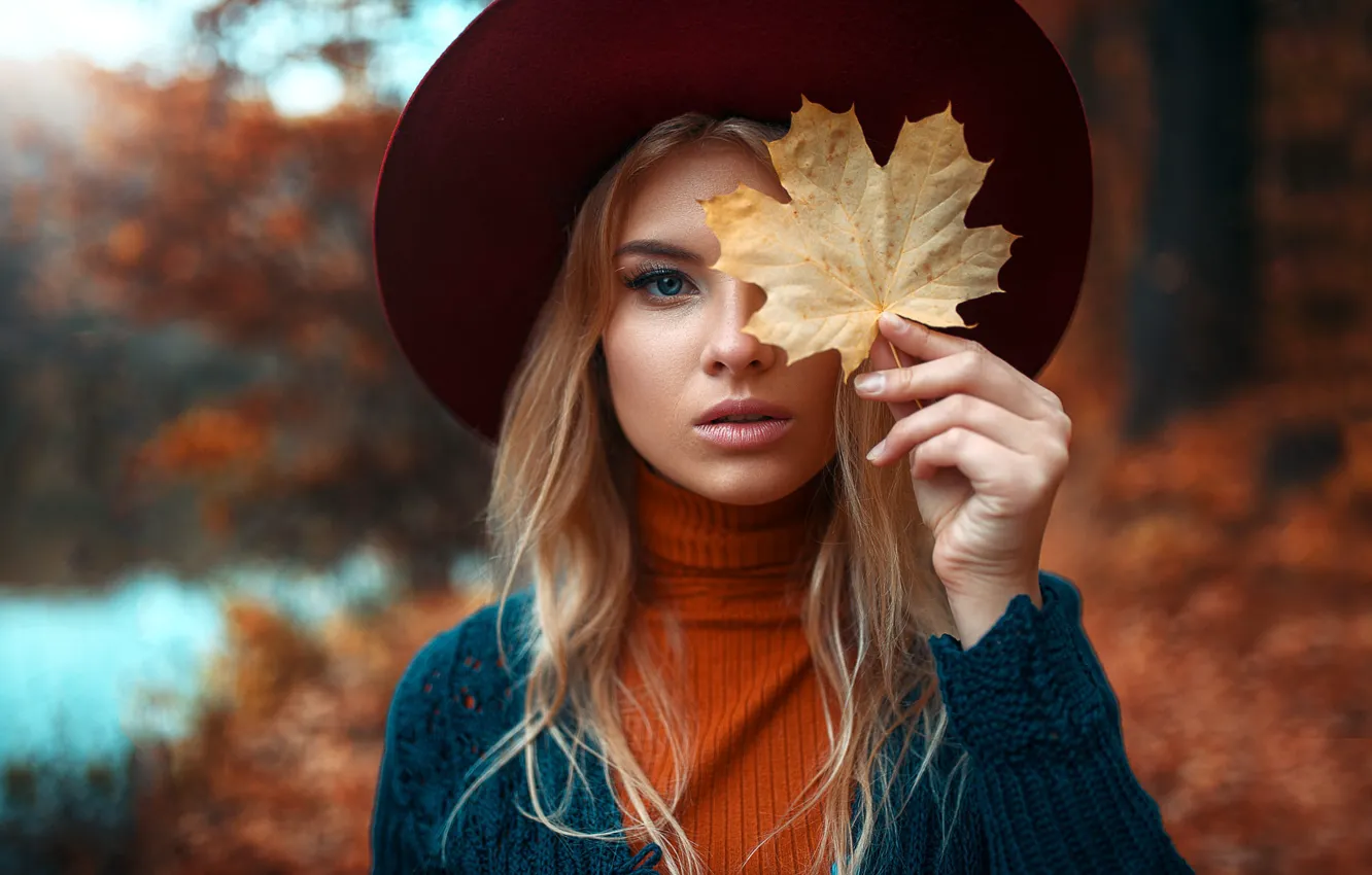 Фото обои осень, лист, Девушка, шляпа, Макс Кузин