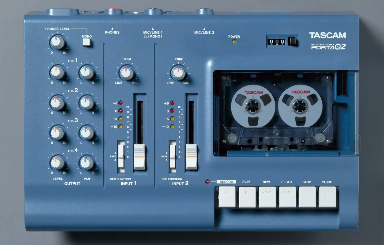 Фото обои technology, кассетный магнитофон, Tascam, многоканальная запись, TEAC