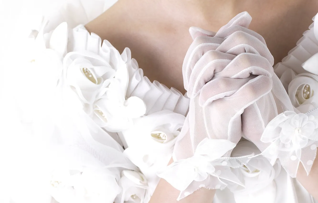 Фото обои руки, перчатки, белые, невеста