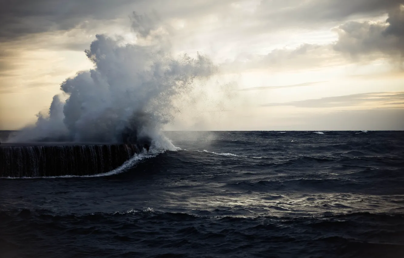 Фото обои waves, sea, splash