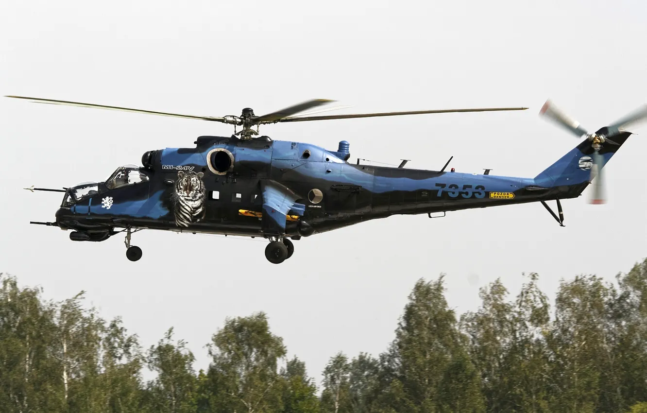 Фото обои вертолёт, транспортно-боевой, Ми-24В, Mil Mi-24V