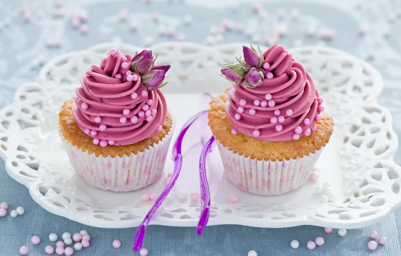 Фото обои цветы, розовый, сладости, крем, десерт, выпечка, сладкое, поднос