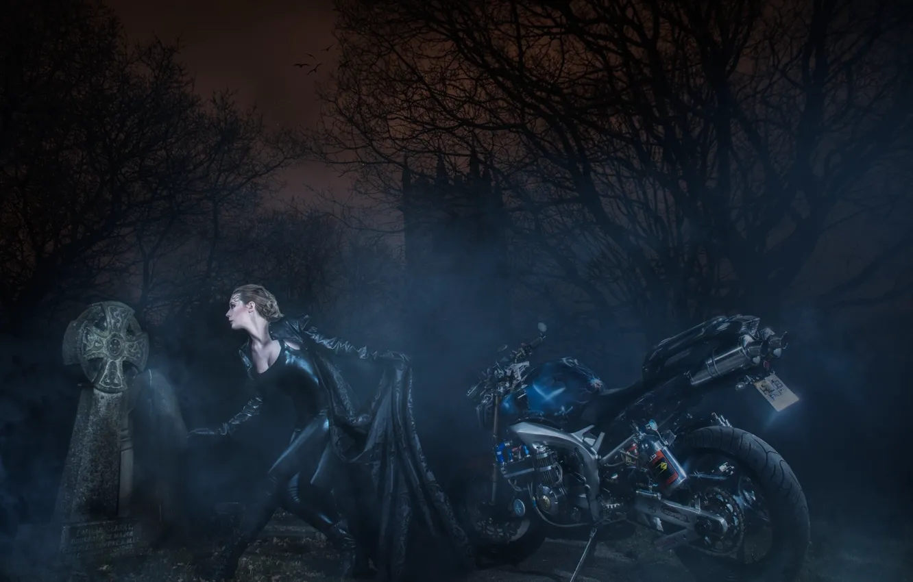 Фото обои девушка, ночь, мотоцикл, фотоарт