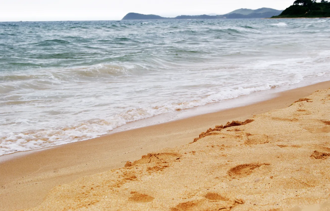 Фото обои песок, море, волны, голубой