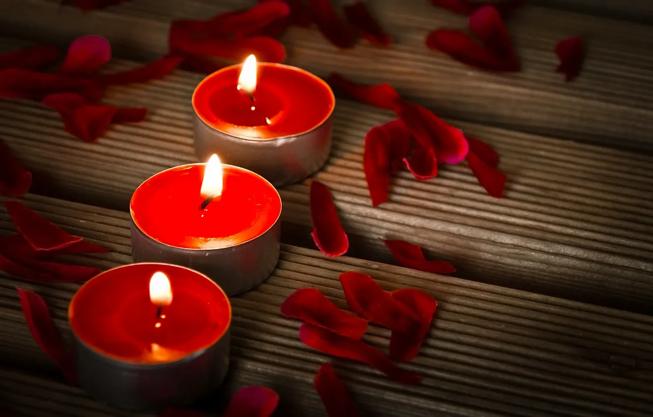 Фото обои романтика, свечи, лепестки