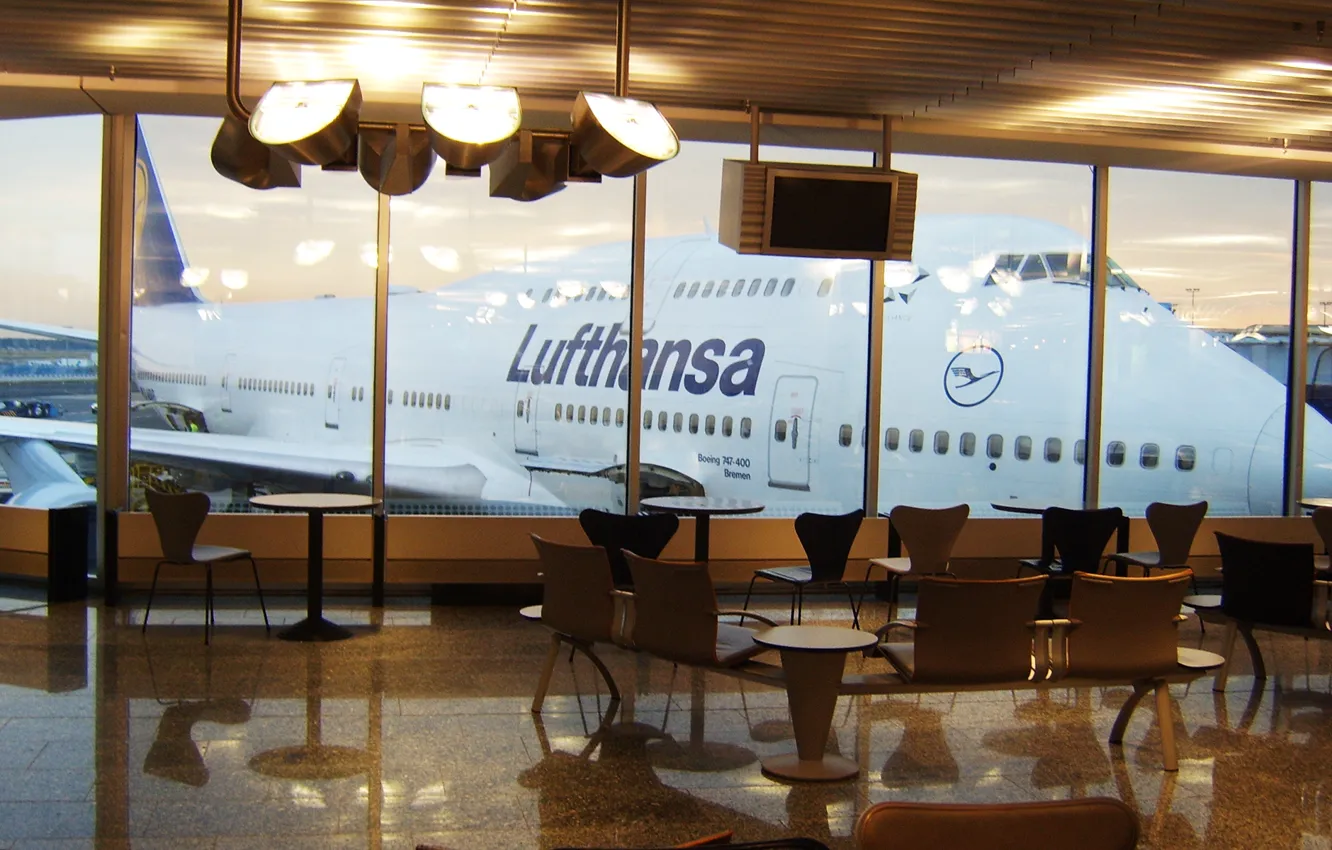 Фото обои Lufthansa, Airport, Aviatoin, Boing 747, B747, Terminal
