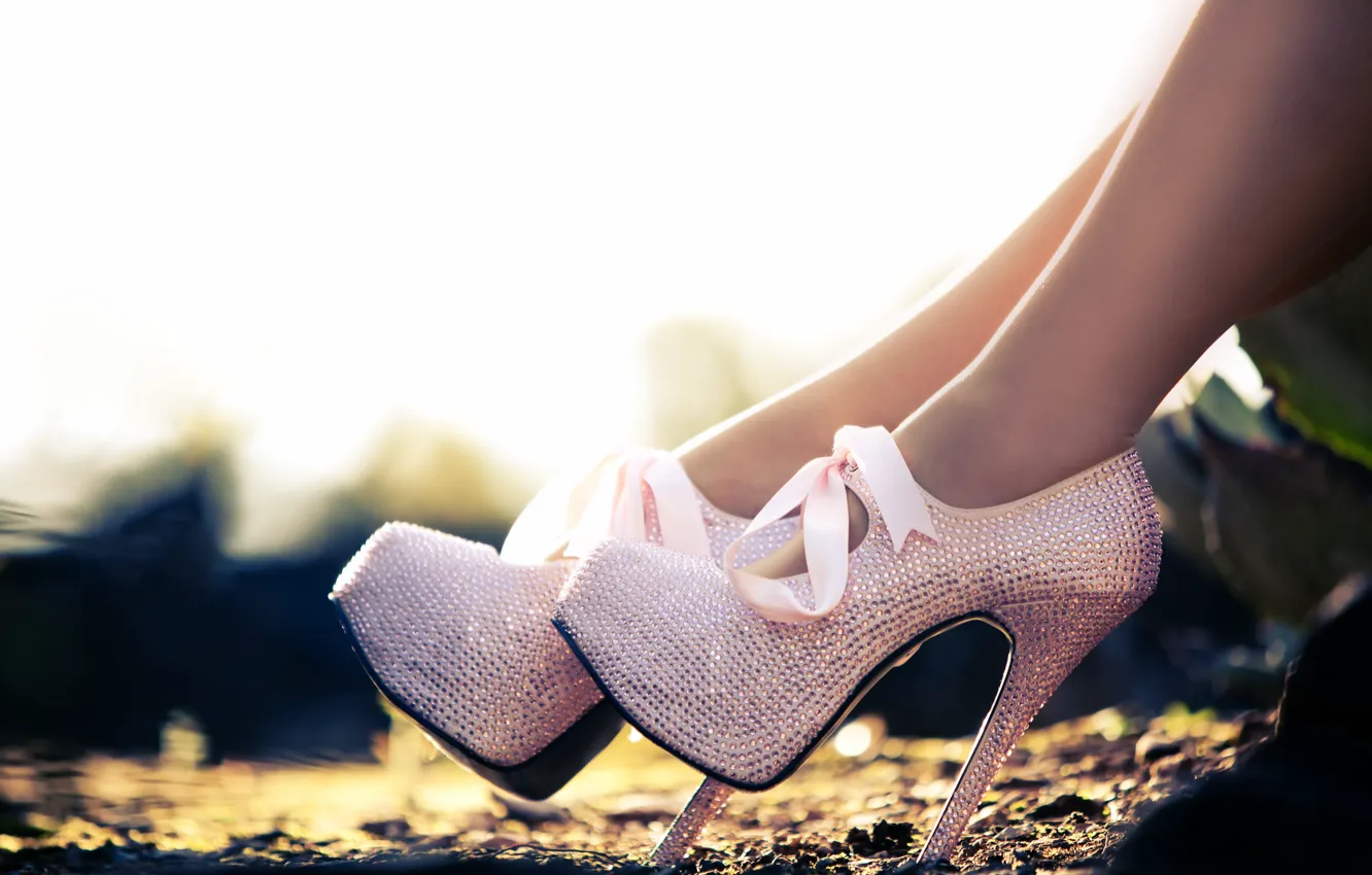 Фото обои female, heels, feet