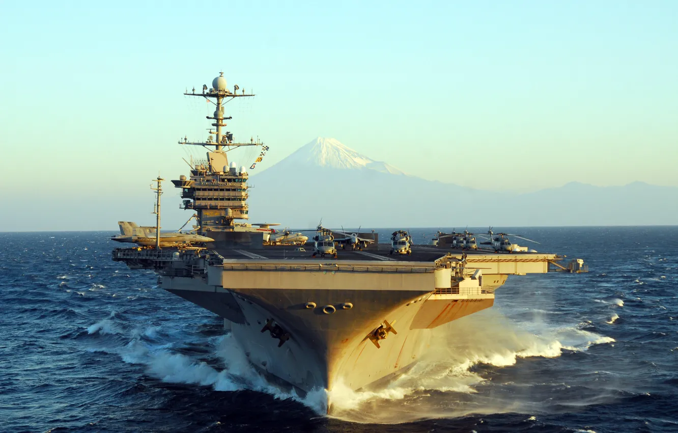 Фото обои море, волны, гора, авианосец, George Washington, USS, типа «Нимиц», (CVN-73)
