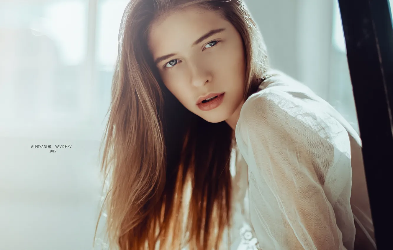 Фото обои девушка, лицо, брюнетка, фотограф, губы, girl, photography, photographer