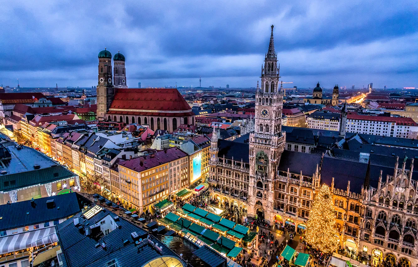 Фото обои город, здания, дома, вечер, Германия, Мюнхен, площадь, Рождество