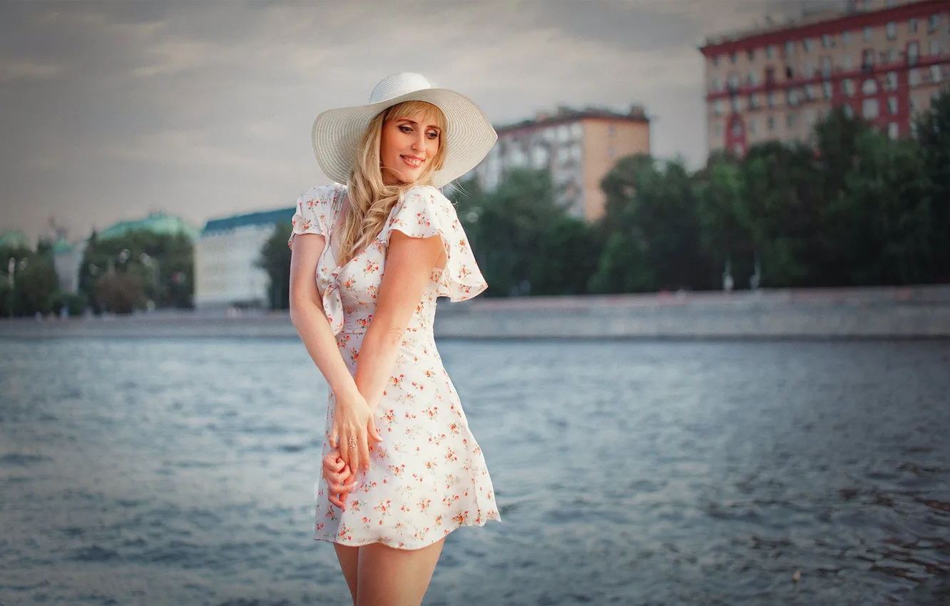 Фото обои ноги, модель, платье, Татьяна, Сергей Бухарев, Танюшка, Serguei Boukarev